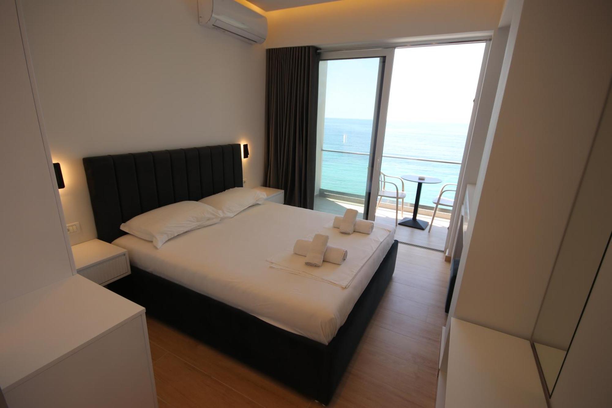 Emily'S Hotel Himara Kültér fotó