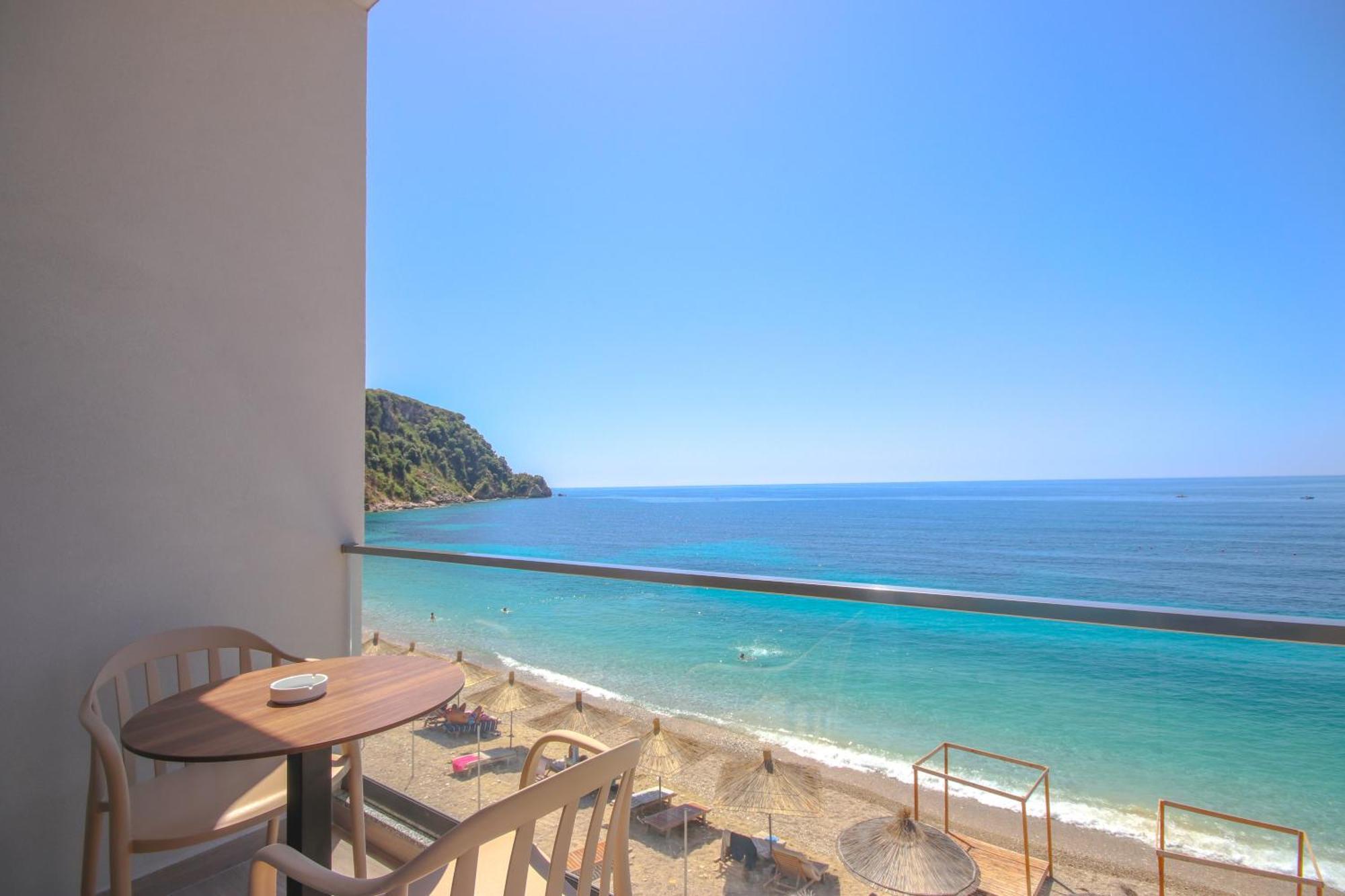 Emily'S Hotel Himara Kültér fotó